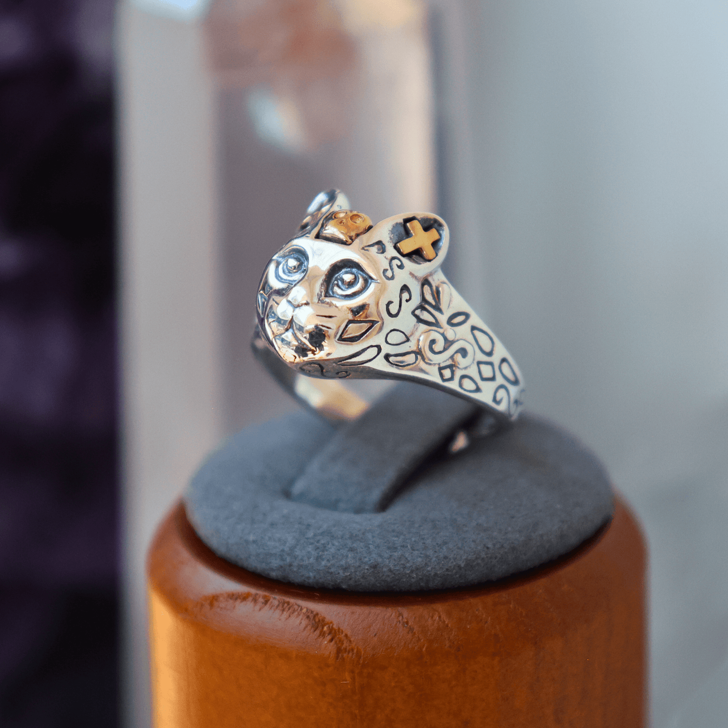 Montagu Cat Ring