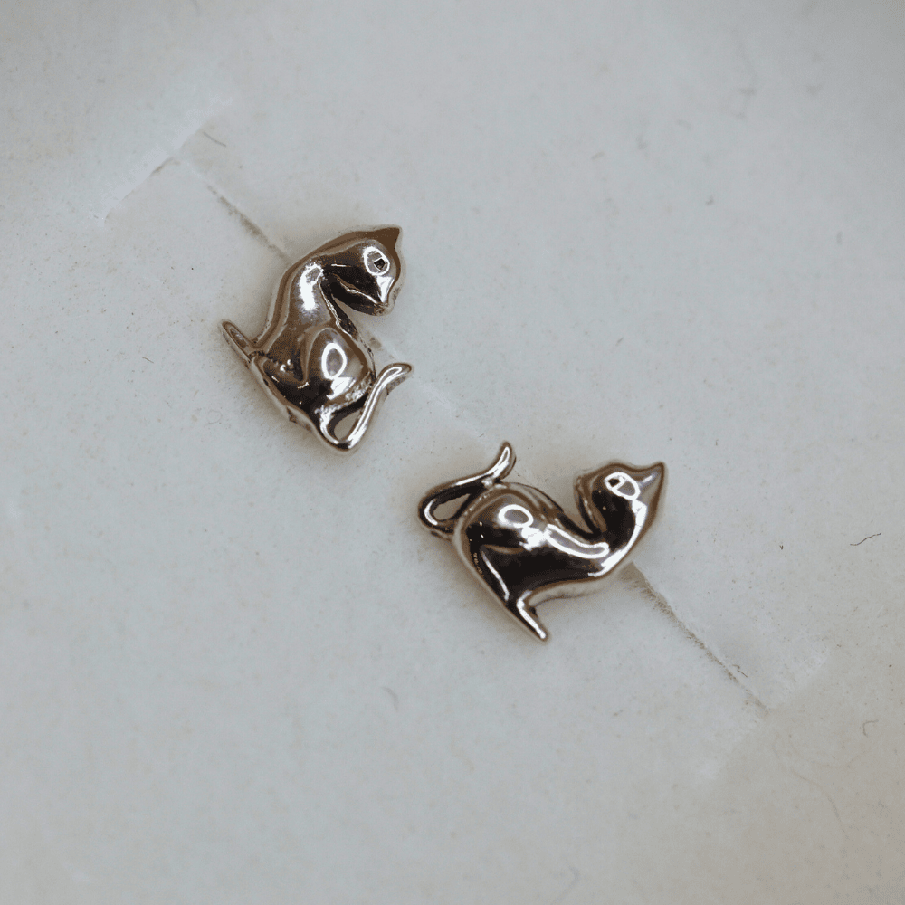 Lillian Cat Earrings