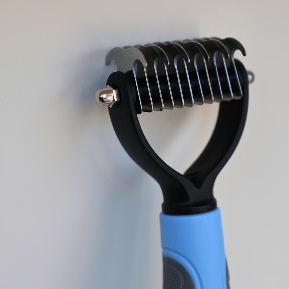 Cat Knot Comb