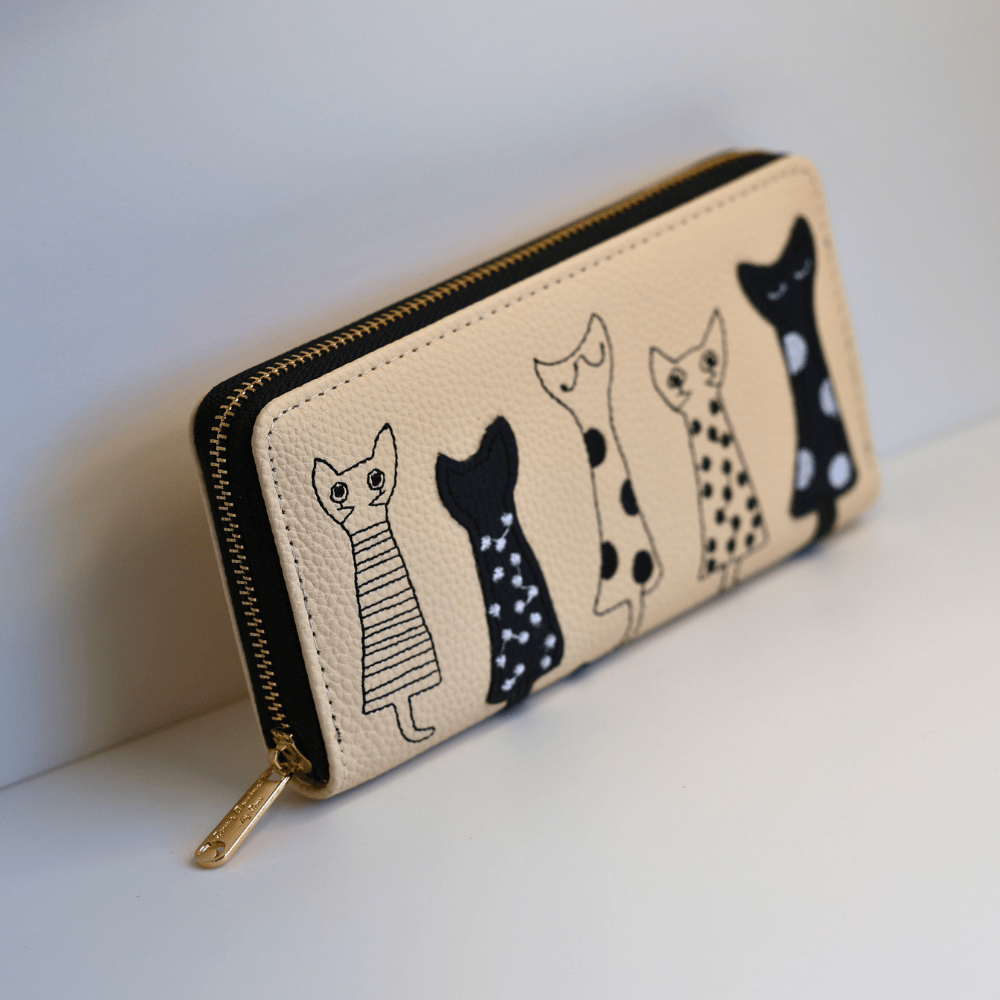 Freya Cat Purse