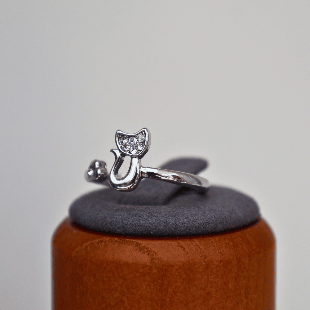 Marie Cat Ring