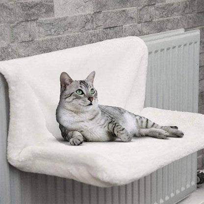 Add comfort and warmth to your cat’s space with the Radiator Cat Bed, perfect for cats who love cozy, elevated resting places