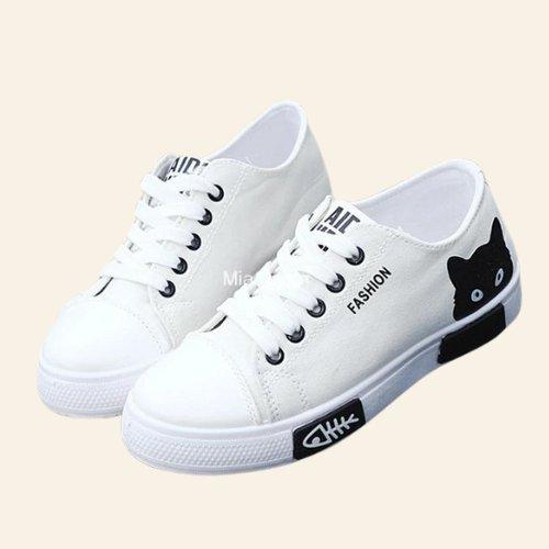 Black Cat Trainers - Feline Fancy