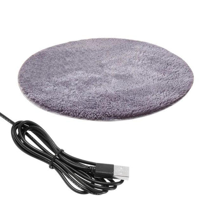 The Heated Cat Bed is easy to use, with a simple heating pad that safely maintains a comfortable temperature for your cat