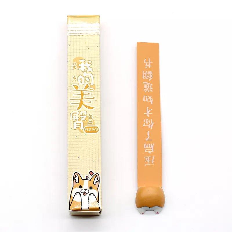 Show off your love for cats with this unique and functional Cute Cat Bookmark