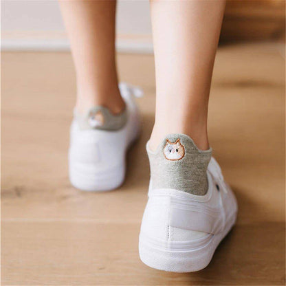 Crafted with soft, breathable materials, the Ankle Cat Socks keep your feet cozy while showing off your love for cats