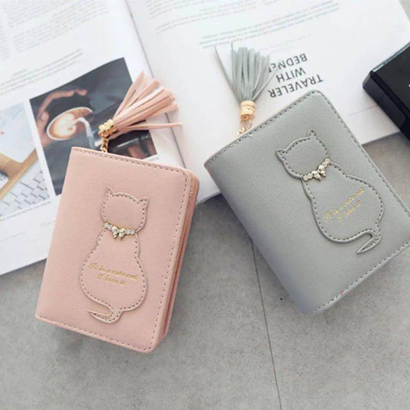 Add a touch of elegance to your accessories collection with the stylish and versatile Stylish Cat Purse