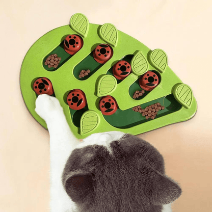 Leaf Puzzle Feeder that promotes slow eating and healthy digestion.