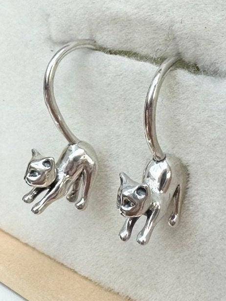 Perfect for cat lovers, the Audrey Cat Earrings make a timeless and thoughtful gift