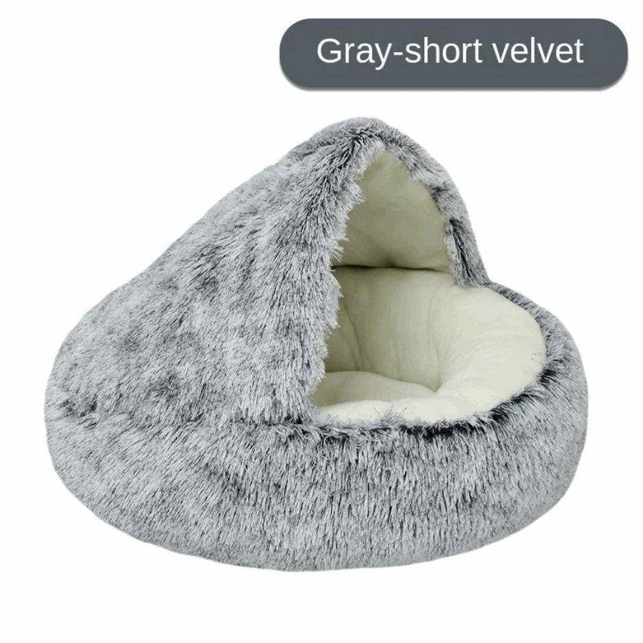 Ideal for small to medium pets, the Furry Warm Pet Nest offers a comfy space that helps keep your pet calm and comfortable