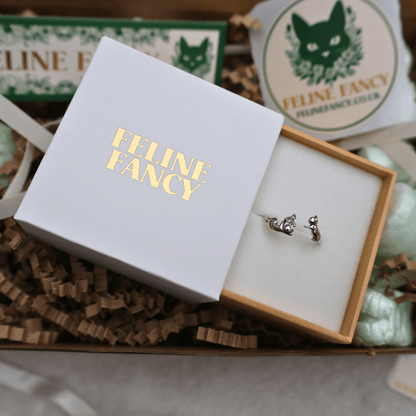 Amore Cat Ring designed to be a meaningful accessory for any cat enthusiast