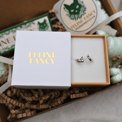 Perfect for cat lovers, the Amore Cat Ring makes a thoughtful and unique gift