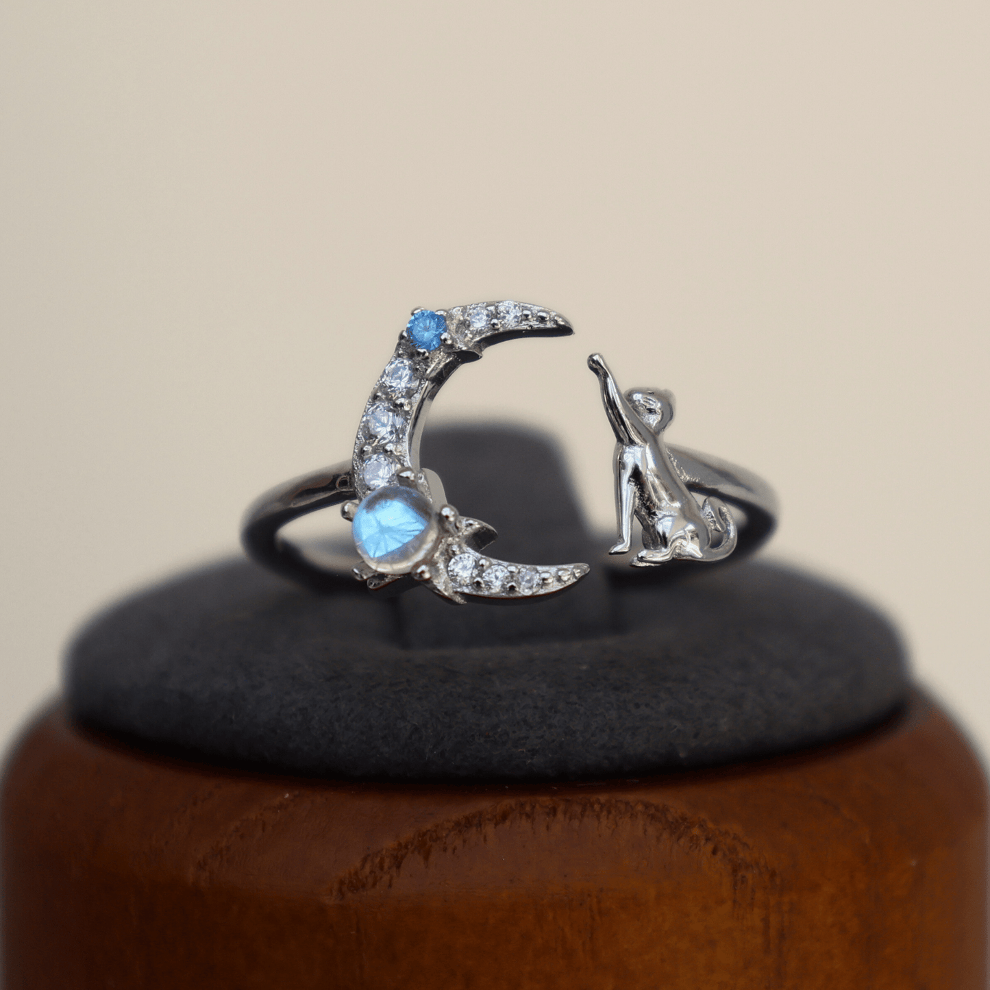 Moon Light Cat Ring featuring a celestial design with a cat silhouette and moon accents