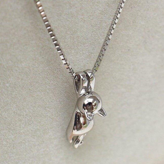 Hold On Cat Necklace - Feline Fancy