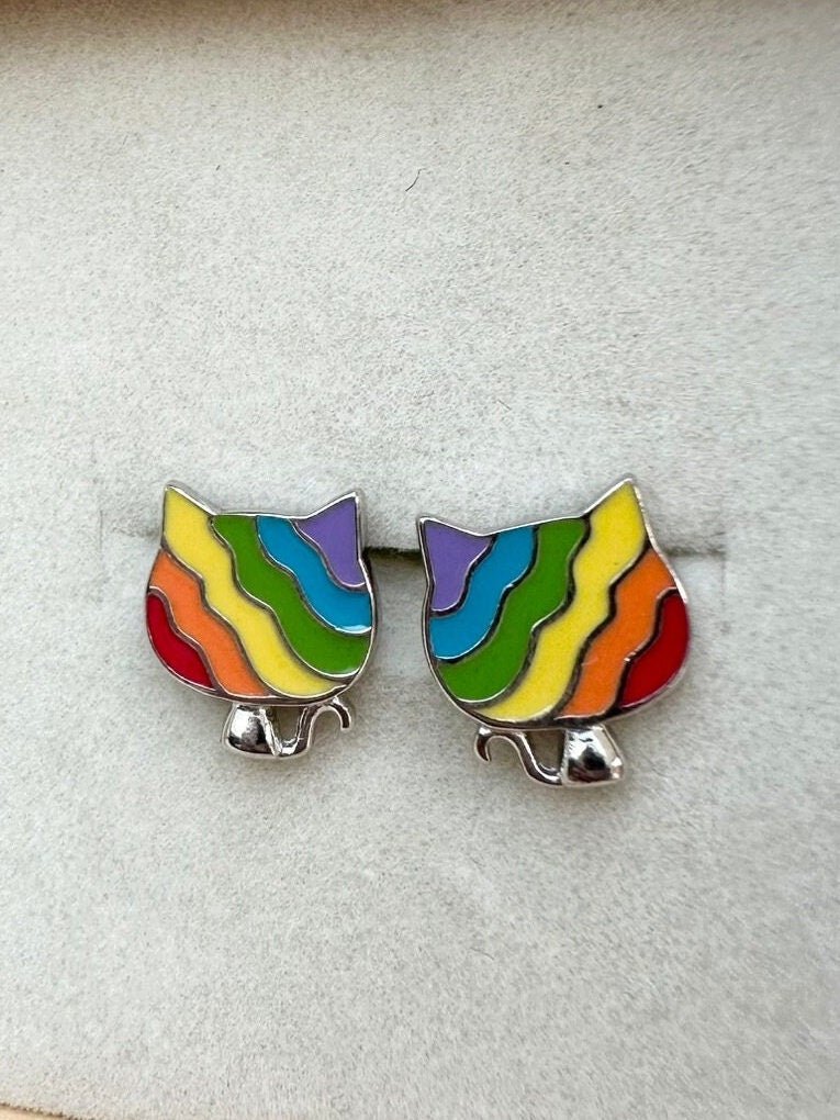 Rainbow Cat Earring